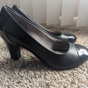 Life Stride Velocity Memory Foam Black Heels